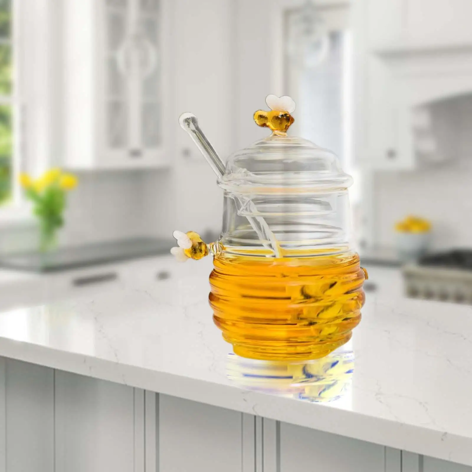 Honey Jar Dispenser with Dipper and Lid Transparent Glass Beehive Honey Pot for Kitchen Home Office Wedding Party Dining Table