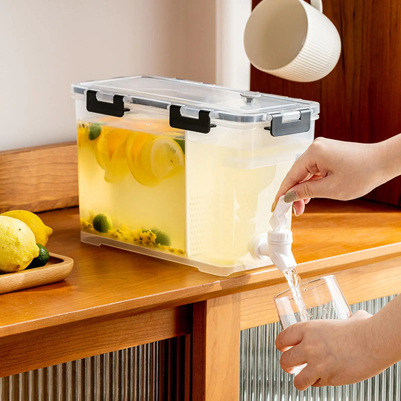 Cold Water Bottle  Water Dispenser 3.5L for Fruit Tea