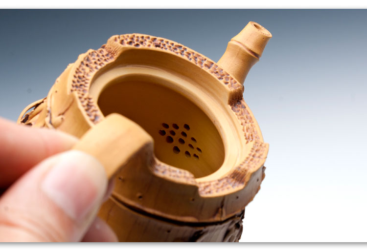 Handmade Imitation Bamboo Segment Teapot（Squirrel Blessing） (21).jpg