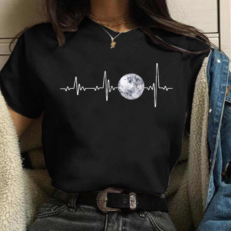 New Women's T-shirt Oversized Streetwear Black Moon Casual Round Neck T-shirt Lunar Eclipse Printed Women T-shirt Tee Tops