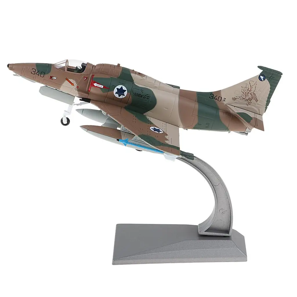1:72 Scale Douglas A-4 Skyhawk Attack Plane Model - American Fighter Aircraft Diecast Replica - Mini Decorative Toy
