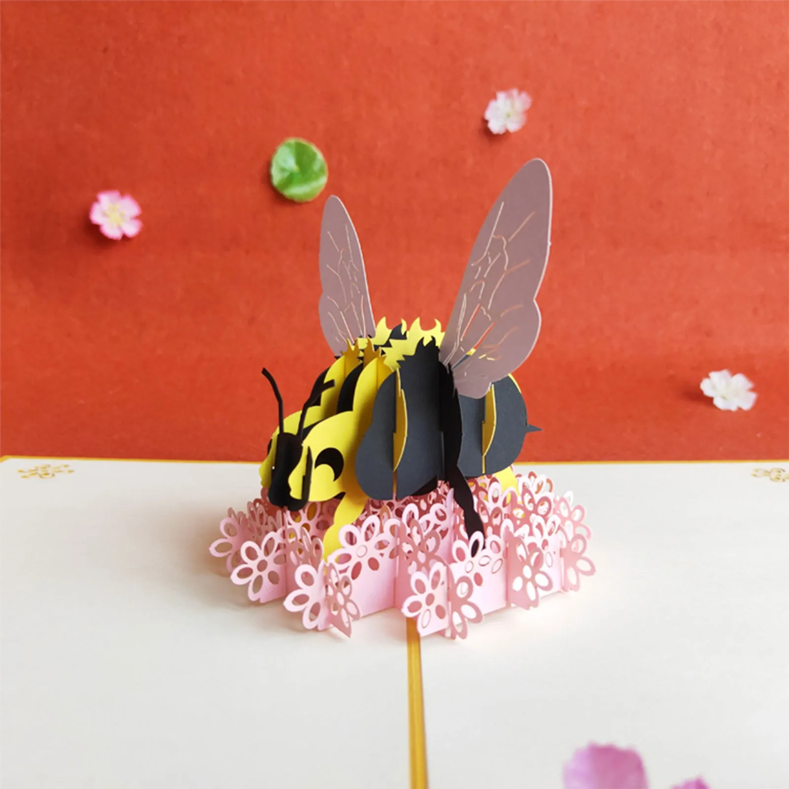 Поздравления на Всемирный день пчел, день пасечника