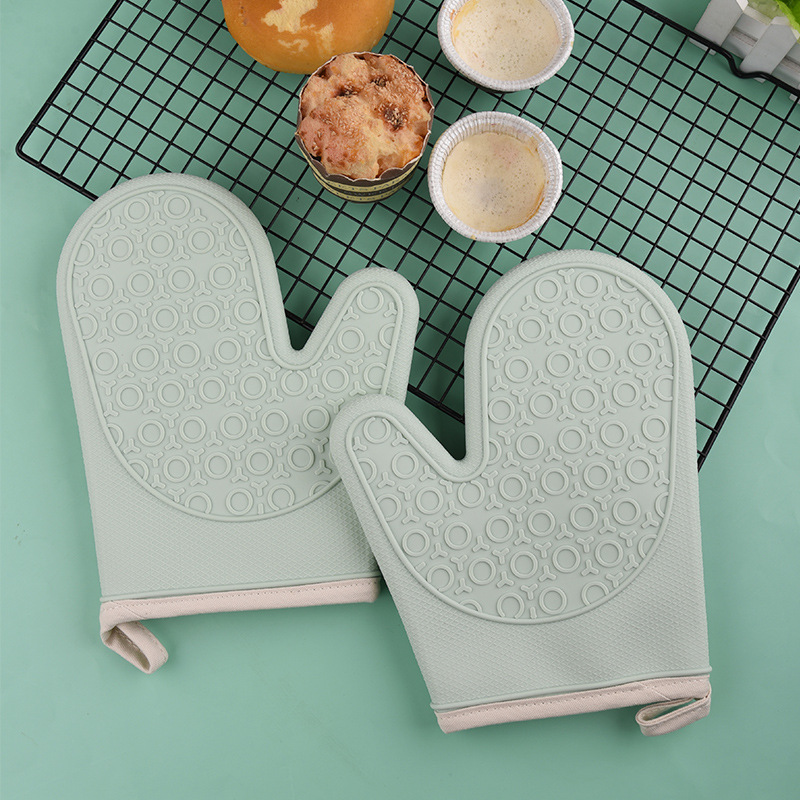 Description Picture 5 of itemSilicone Gloves, Anti - scald, Anti - slip, Kitchen, Microwave Oven Baking, BBQ Oven Pot Holder, Cooking