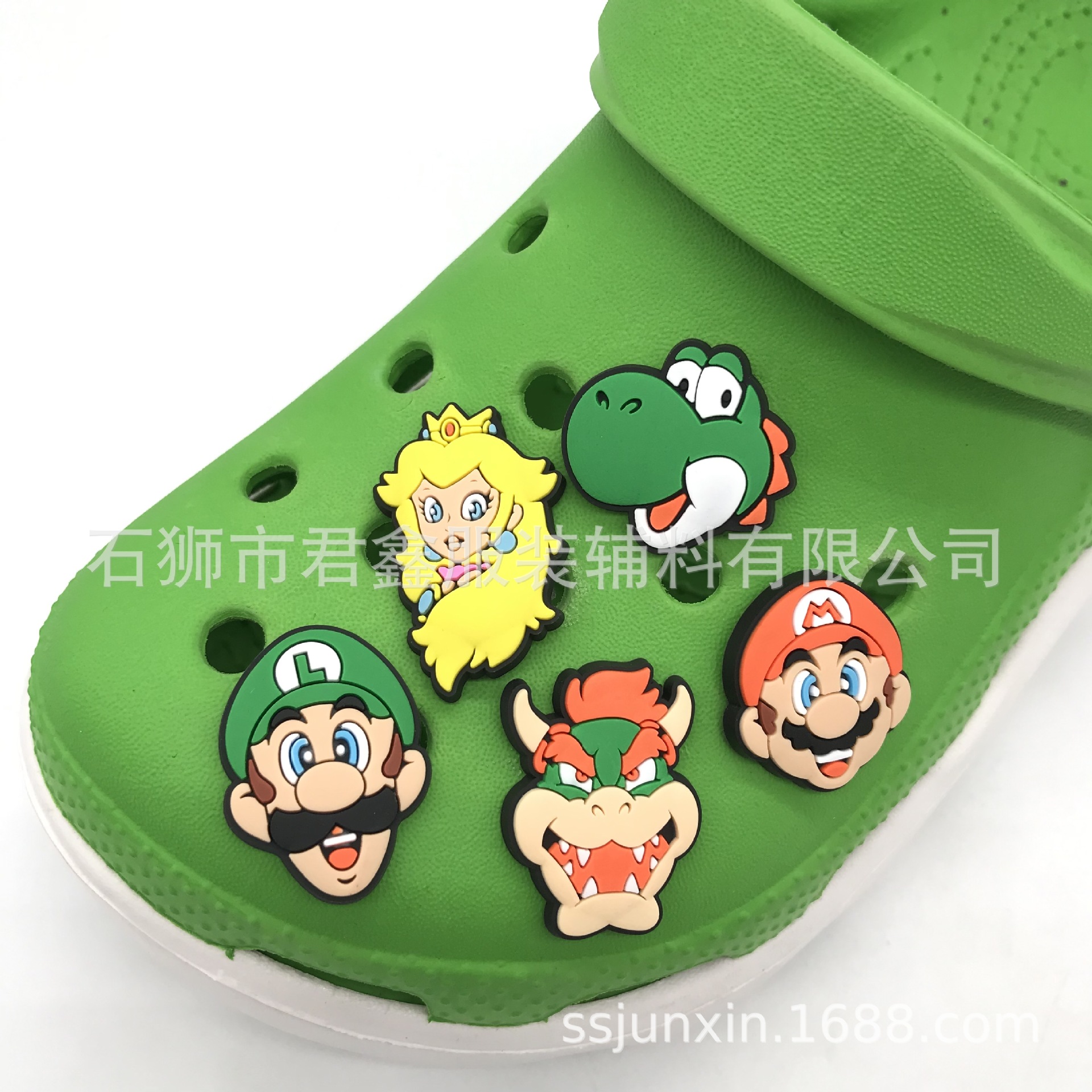 Crocs super deals mario