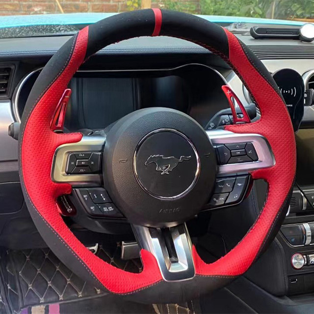 フォード マスタング ステアリング 革巻き  アメ車　旧車　マッスルカー フォード マスタング ステアリング 革巻き アメ車旧車マッスルカー