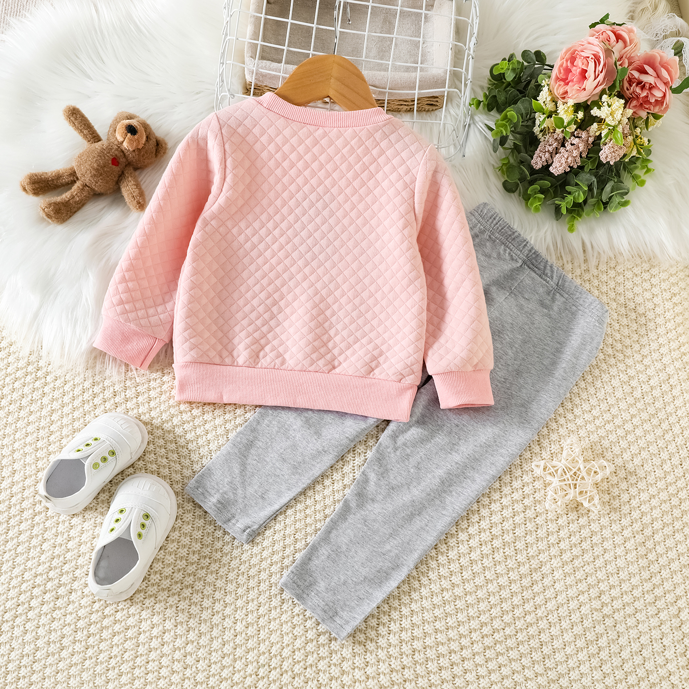 Patpat 2pcs Baby Girl 95 Cotton Pants And Bear Embroidered Bow Front