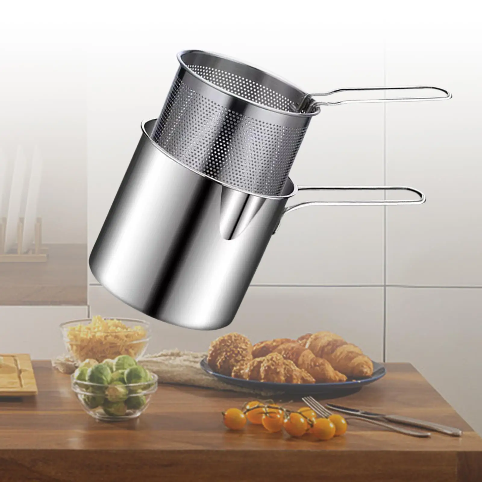 Stainless Steel Deep Frying Pot with Strainer Detachable for Kitchen Fried Chicken Legs Tempura Chicken Dried Fish