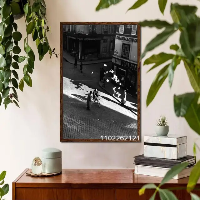 Robert Doisneau Photography Decoration Art Poster Wall Art Personalized  Gift Modern Family Bedroom Decor 24x36 Canvas Posters - Painting &  Calligraphy - AliExpress