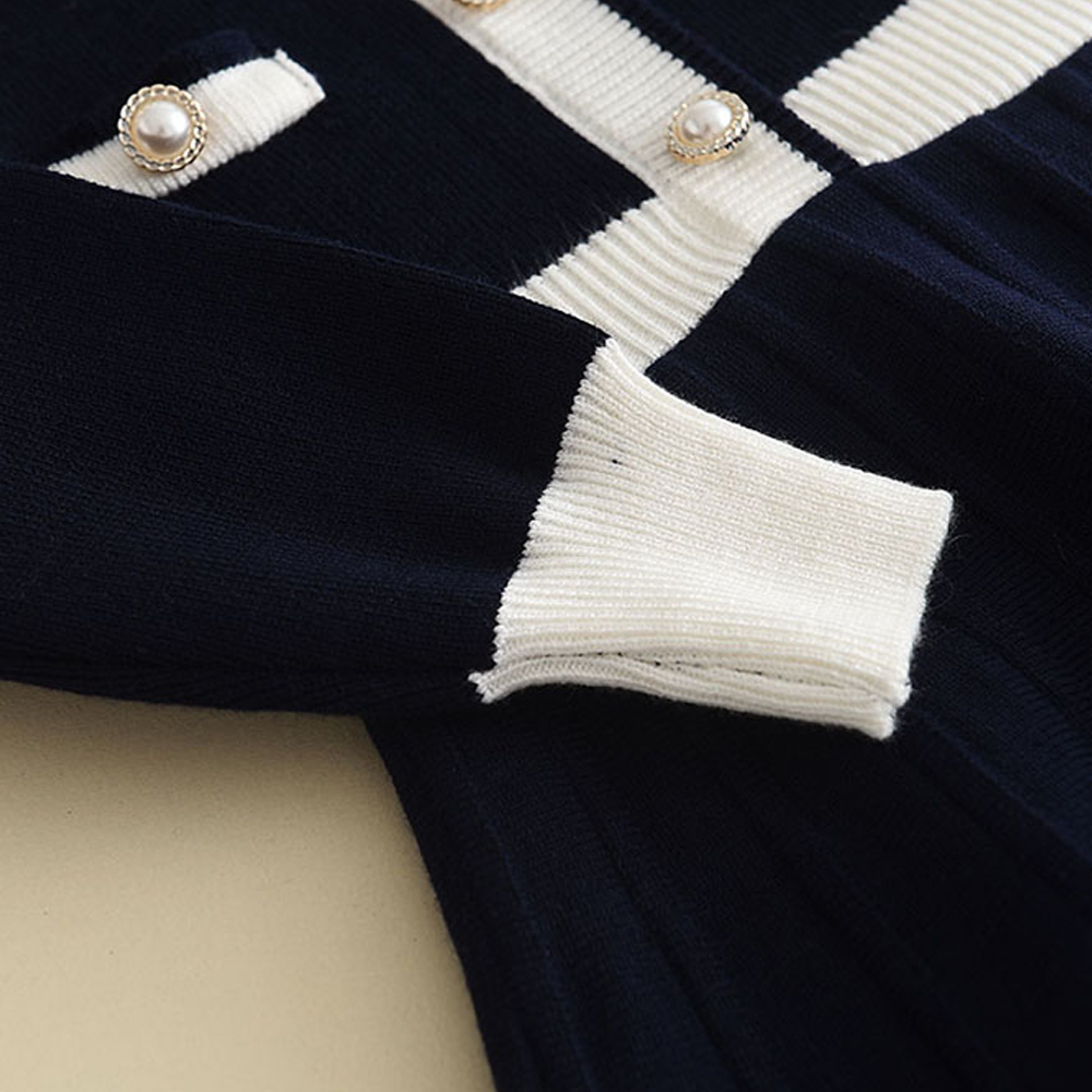 3-7 Jahre Alte Koreanische Version Marineblaues Süßes und Niedliches Mädchenkleid Herbst- und Winter-Strickkleid mit Langen Ärmeln für Kinder – Detail 6