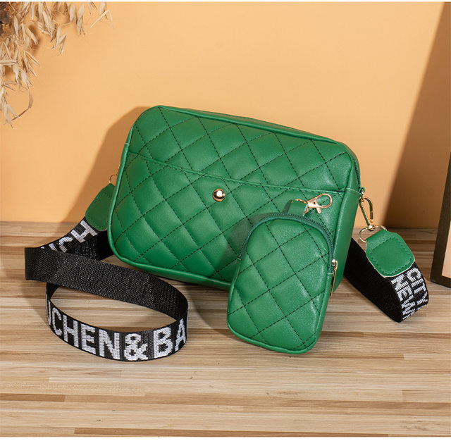 QWZNDZGR Leisure Rhombus Shoulder Bag For Women's 2022 Winter New Fashion  Simple Small Design Cylinder Bag Simple Messenger Bag