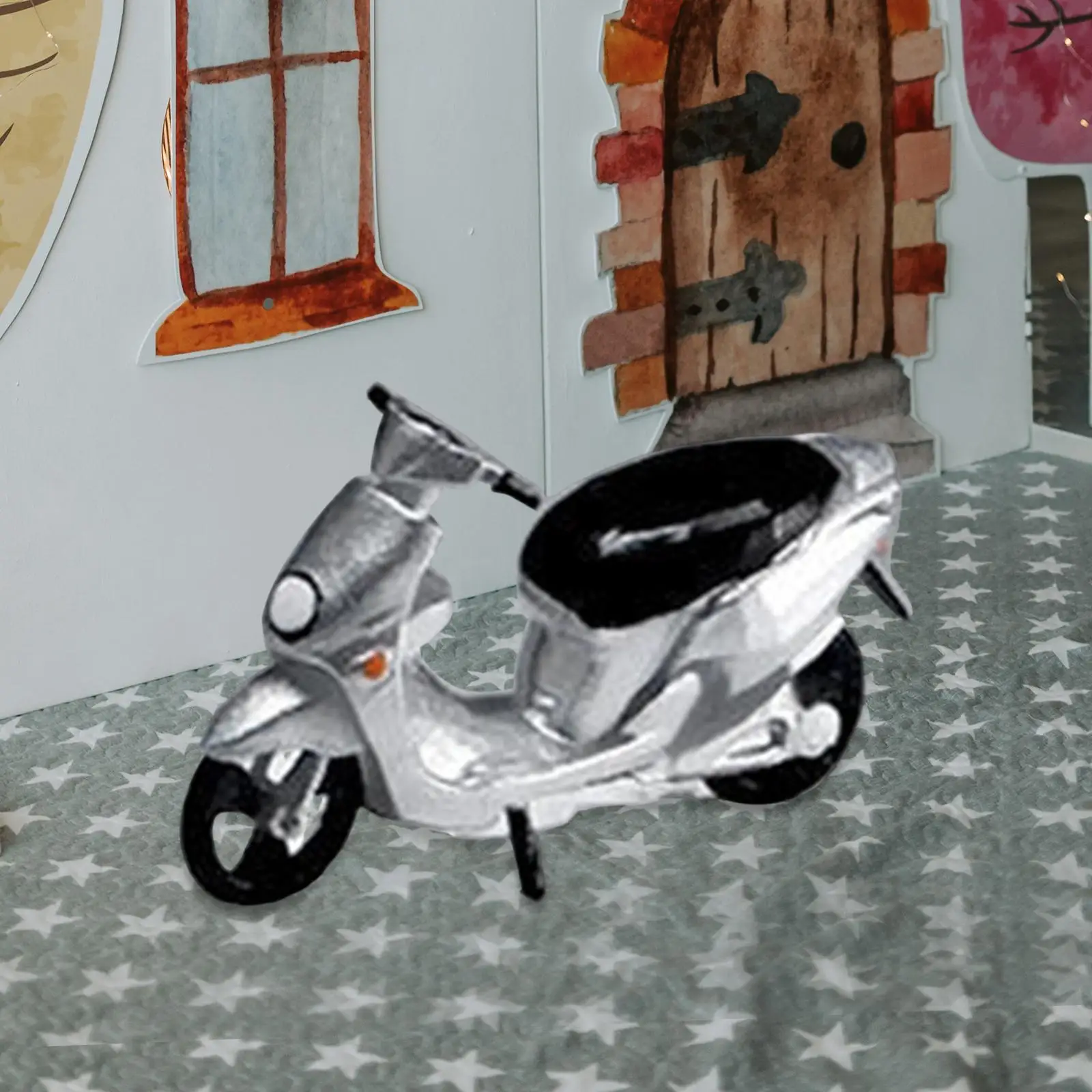 1:64 Scale Autocycle Model Decorations Hand Painted Dollhouse Accessory