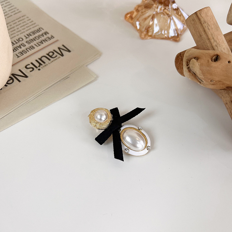 Licht Luxus Schwarz Weiß Blume Perle Gebrochene Haarnadel Mädchen Süße Nette BB Clip Zubehör Kopfschmuck – Detail 5