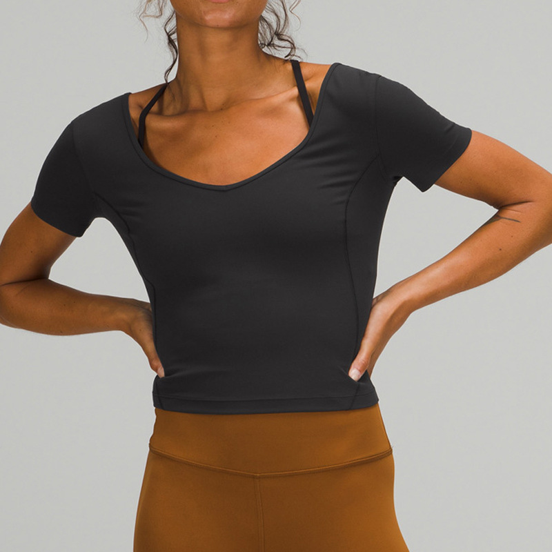 cropped lululemon shirt