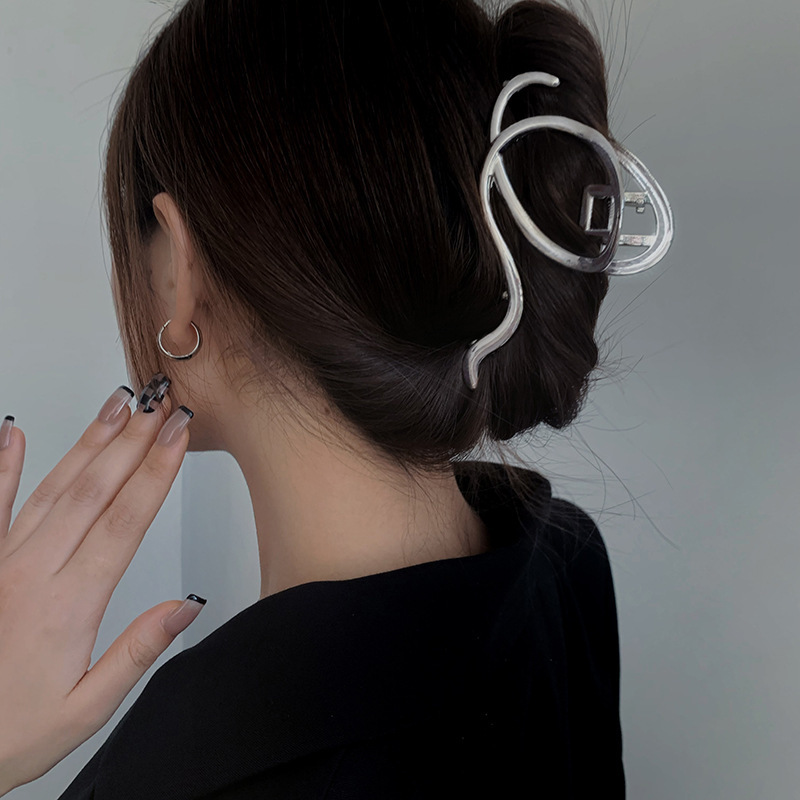 Korea Punk Metall Gold Silber ovale Haar Krallen clips für Frauen trend ige große geometrische Krabben fängt Klemme Mädchen Schmuck Accessoires – Detail 5