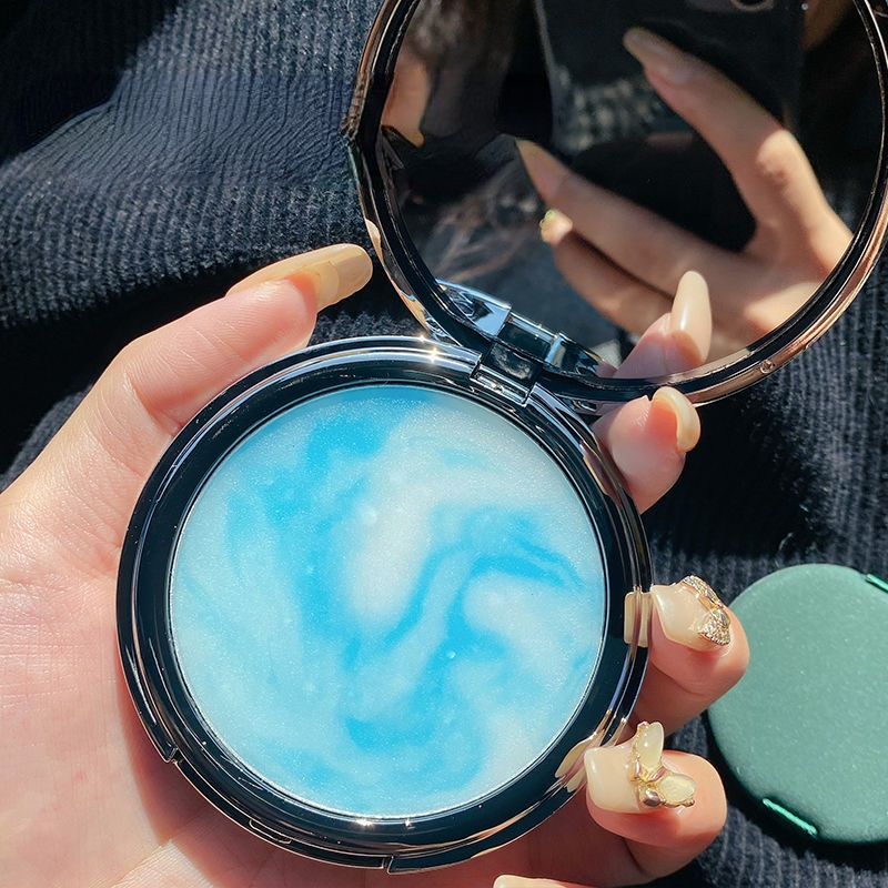 Карамельный пудра для лица. Пудра для девочек. Корейская пудра rivecowe. Пудра для лица. Голубая пудра для лица candy bella отзывы.