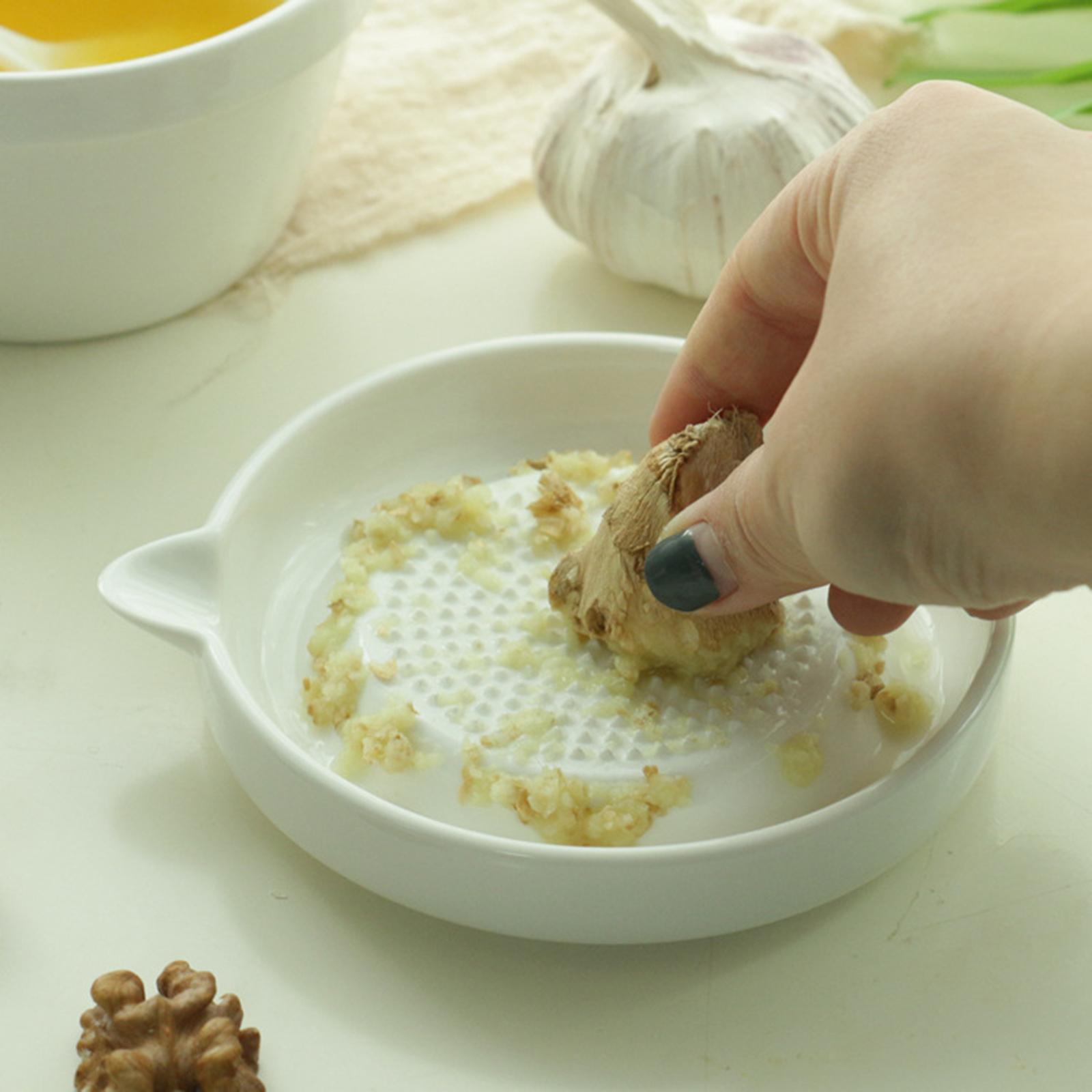 Ceramic Garlic Grater Food Grinding Disc Kitchen Gadgets Dishwasher Safe Ginger Grater for Lemon Fruit Cucumber Carrot Grinding