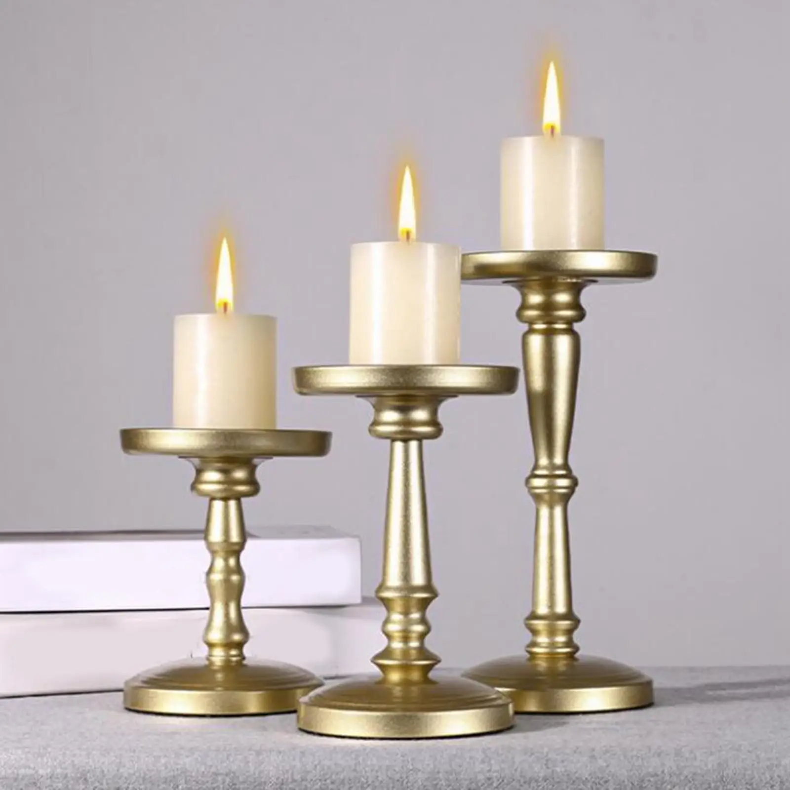3x Metal Pillar Candle Holders Candle Stands Ornaments Candelabra for Centerpieces living room Farmhouse Decor