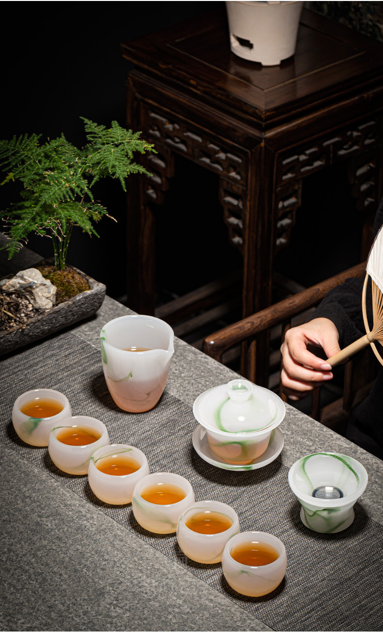 Dark Green Jade Porcelain Sets_04.jpg