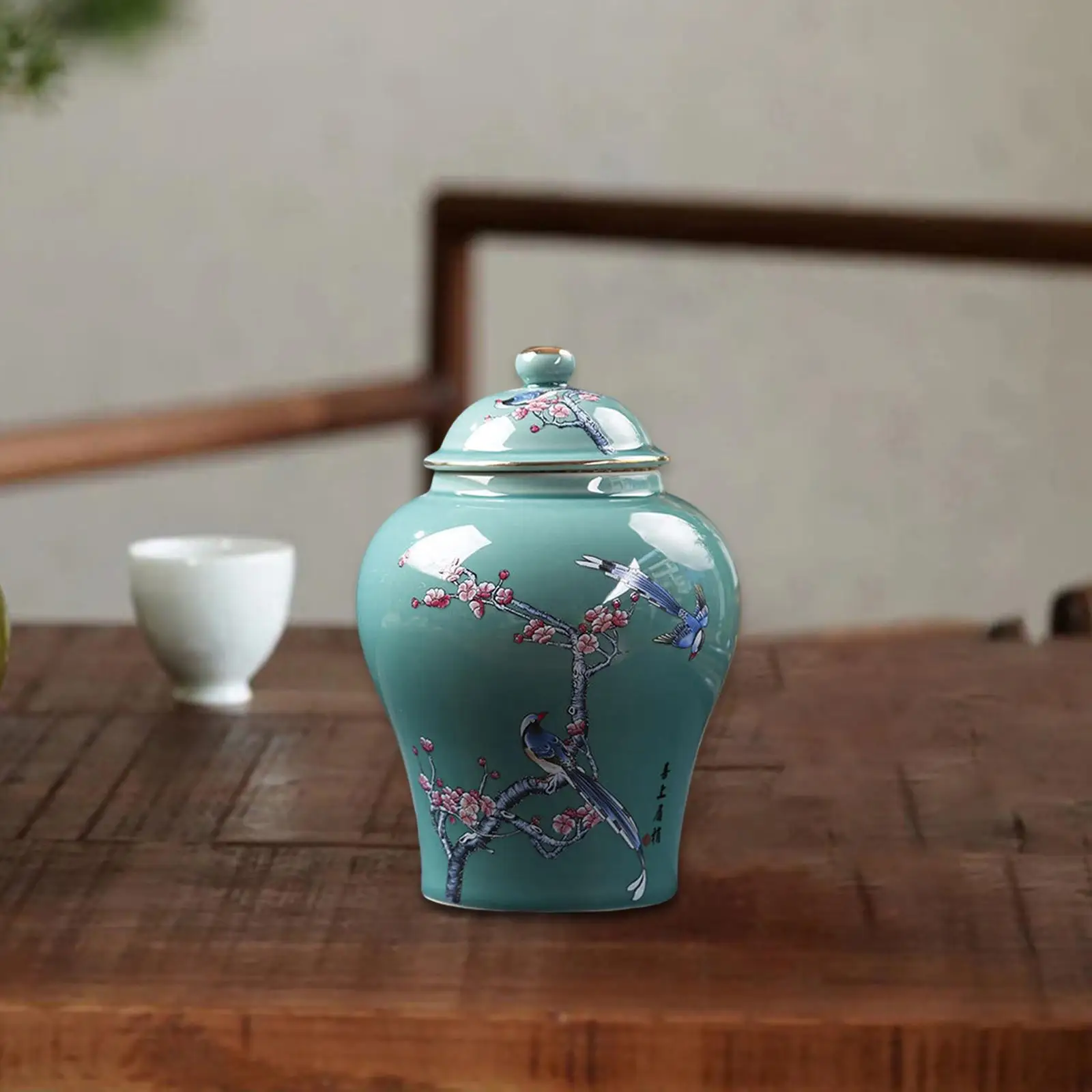 Painted Flower Ceramic Ginger Jar Gift with Airtight Lid Chinese Style Multiuse Table Decorative Jar Storage Jars for Loose Tea