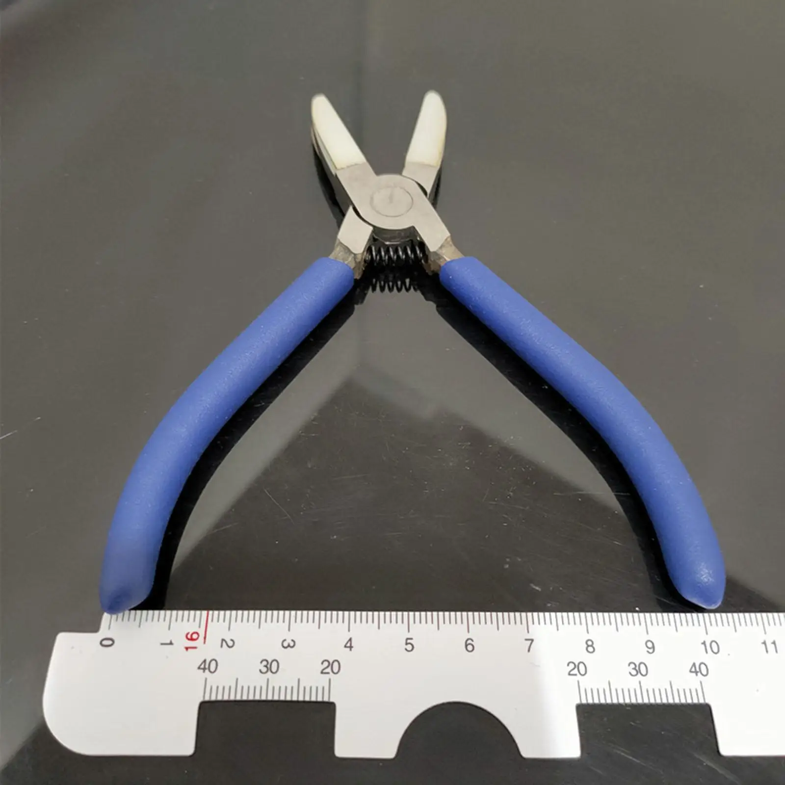 5.3 inch Double Nylon Jaw Pliers Carbon Steel Jewelry Pliers for Beading Twisting Shaping Wire Wire Straightener Sturdy Durable