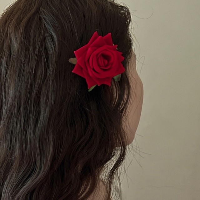 PAFUWEI Red Rose Flower Hair Clip, Artifical Red Rose Flower Hairpin for  Bridal Bridesmaid Girls, Flamenco Dancer Hair Brooch and Pins for Women,  Rose