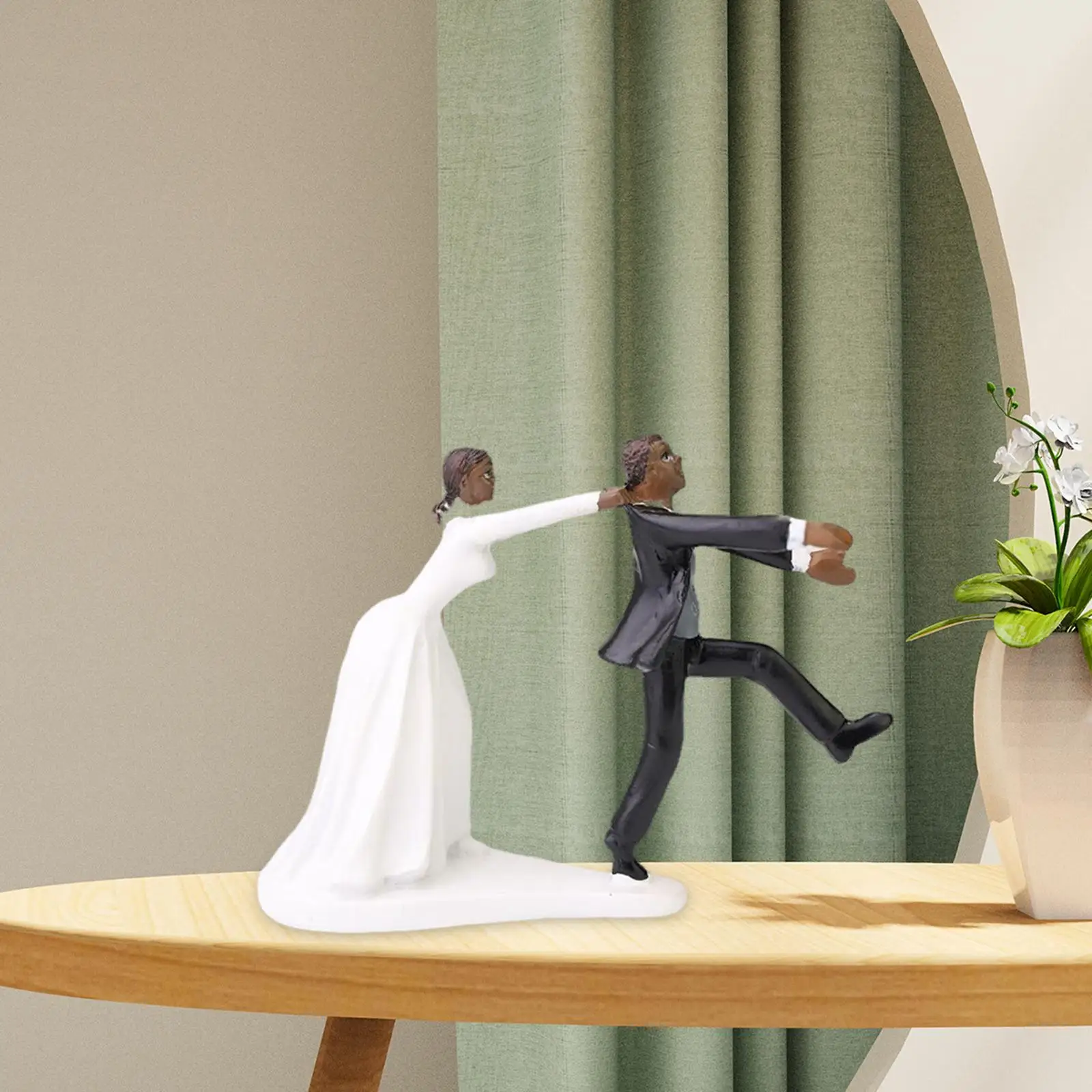 Wedding Cake Toppers Gift Bride and Groom Statues for Valentine Anniversary