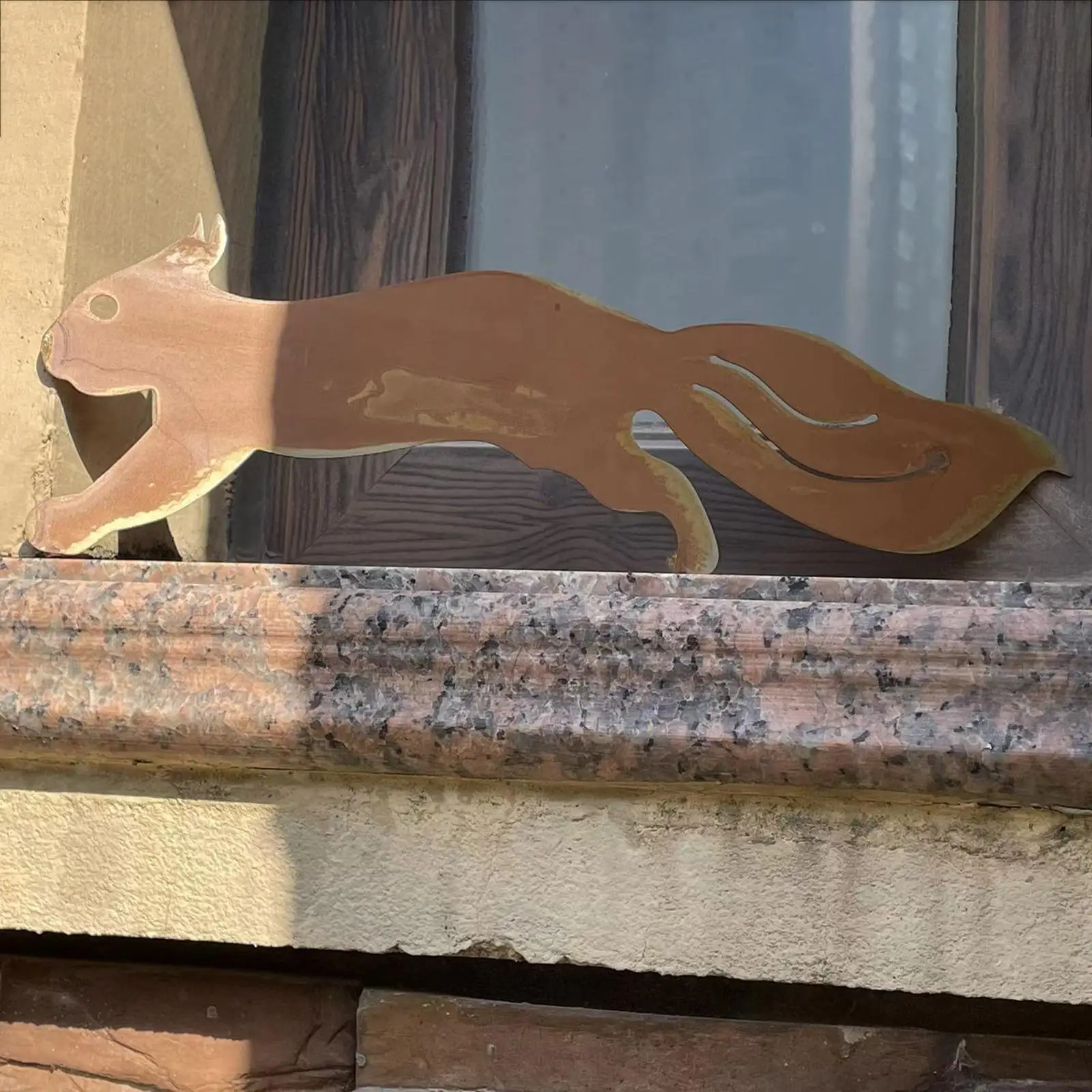 Metal Squirrel Silhouette Decorative Garden Statue Animal Silhouette for Outside Backyard Decoration