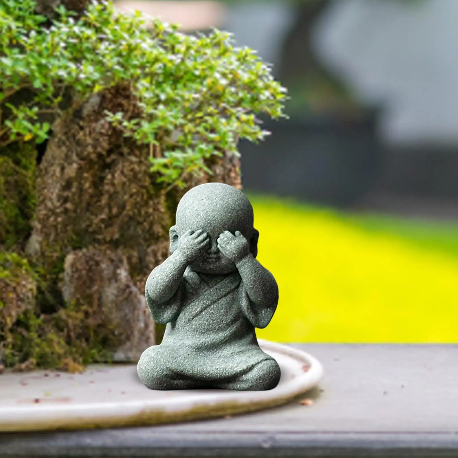 Mini Monk Figurine Buddha Statue Creative Sculpture Handmade Dolls Miniature Crafts for Tabletop Office Garden Indoor Outdoor