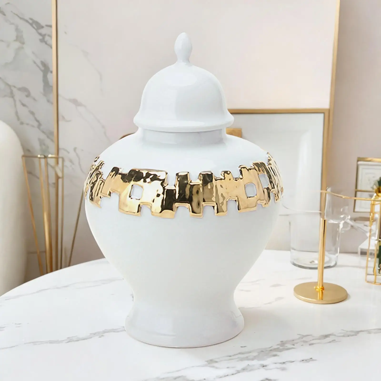 Ceramic Vase Ginger Jar with Lid Handicraft 18x27.5cm Fine Glaze Finish Delicate