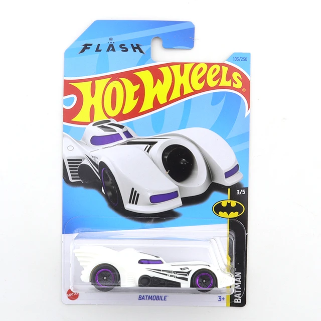 Hot Wheels - Batman Forever Batmobile - HKJ73 Escala Miniaturas by Mão na  Roda 4x4