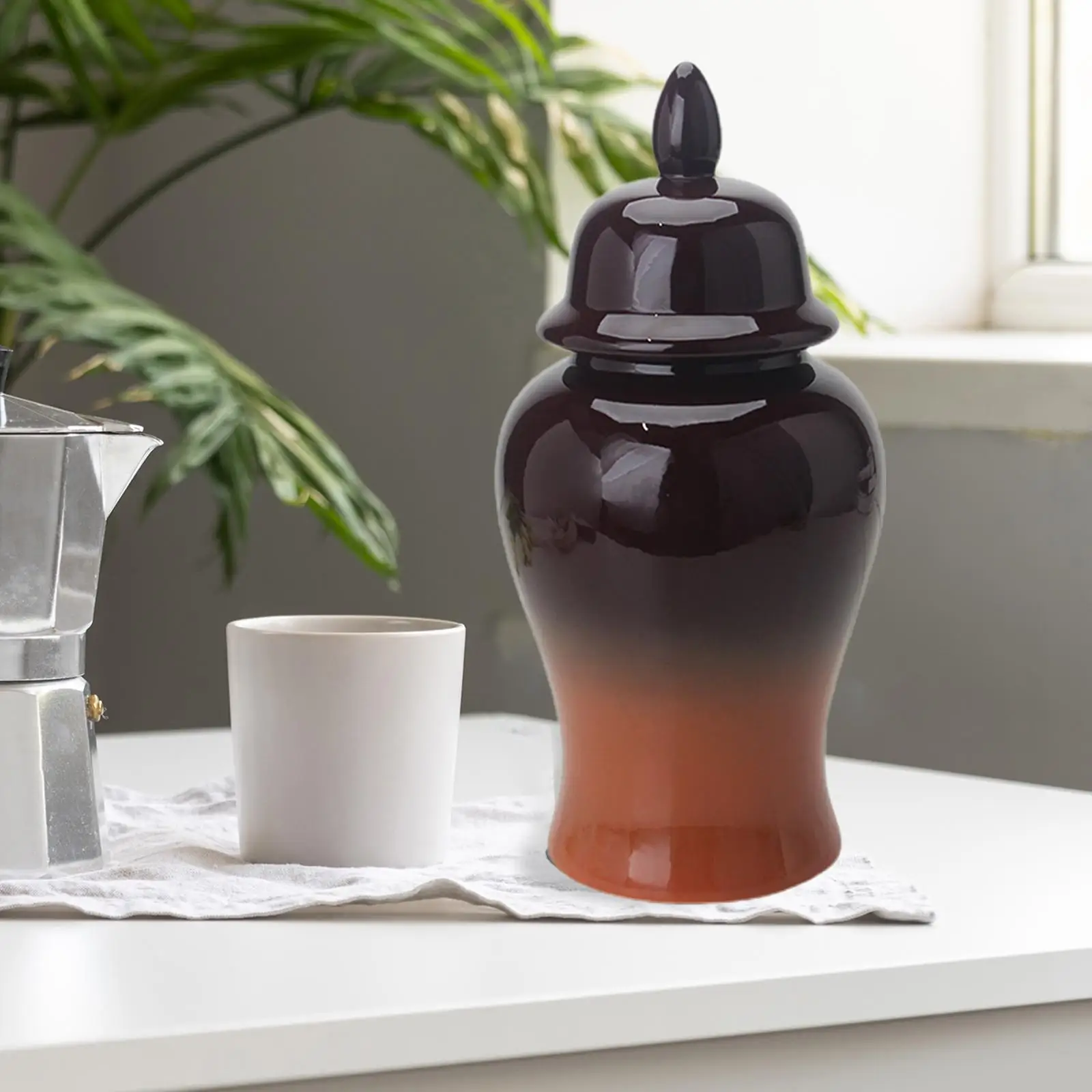 Porcelain Vase Temple Jar with Lid Gradient Color Ginger Jar for Party Desktop Desk Centerpiece Decoration Modern Style Delicate