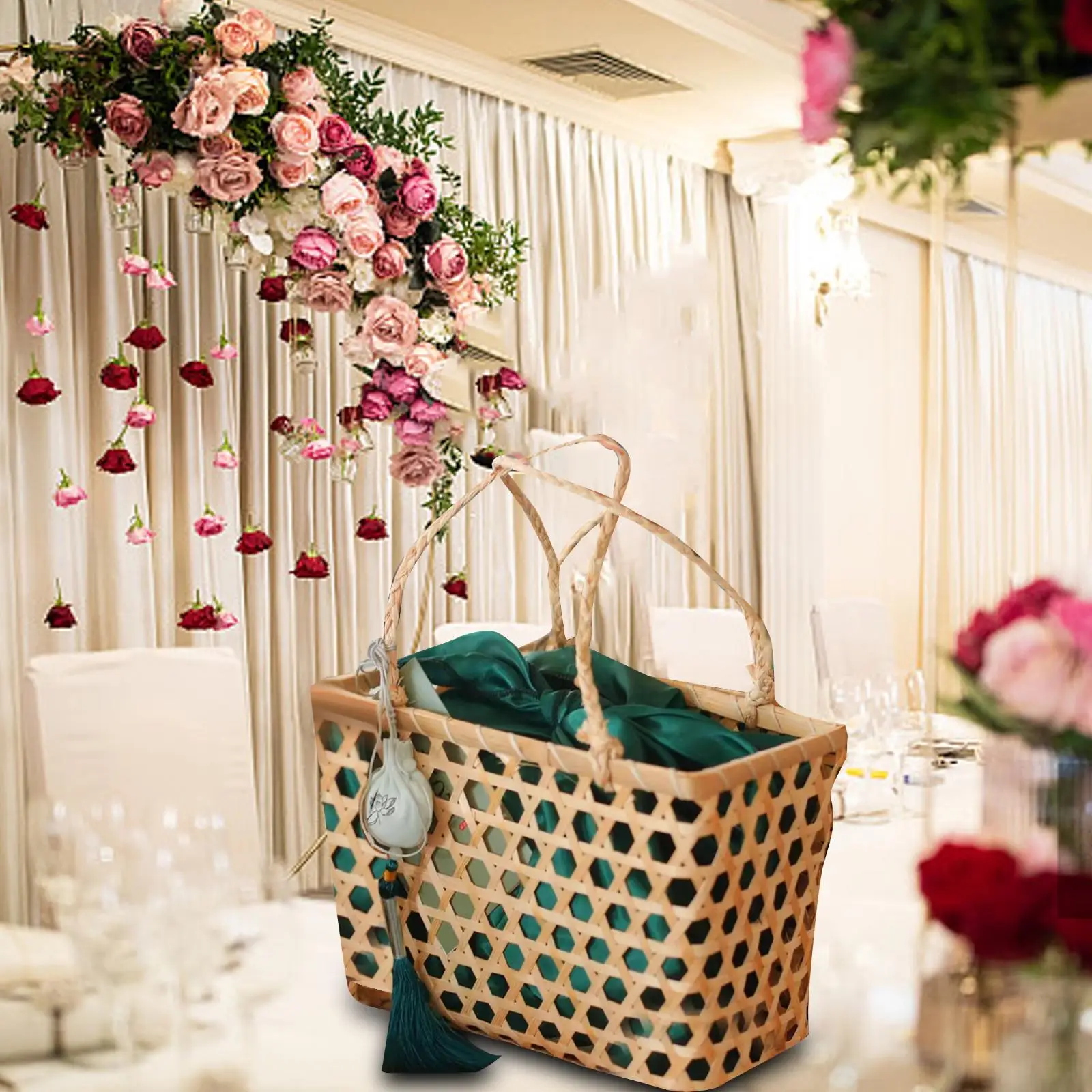 Woven Storage Basket with Handle Decorative Handwoven Rattan Basket Food Storage Container for Wedding Party Flower Arrangement