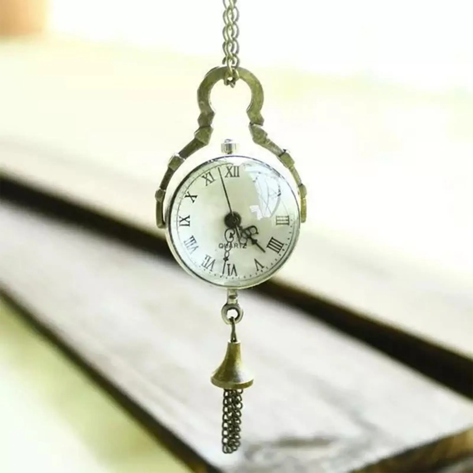 Pocket Watch Concave and Convex Mirror Roman Characte Sweater Chain for Graduation Christmas