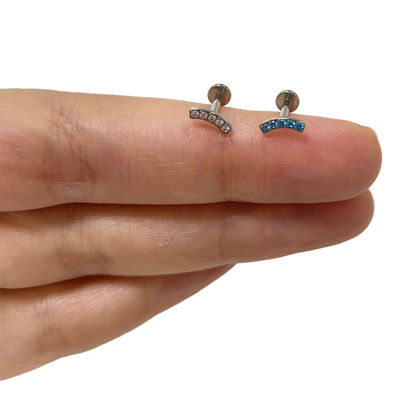 G23 Titanium Ear PIERC Curved Bar Earrings 5 CZ Paved Top Cartilage Threaded Labret Stud Tragus Lip Ring Body Piercing Jewelry