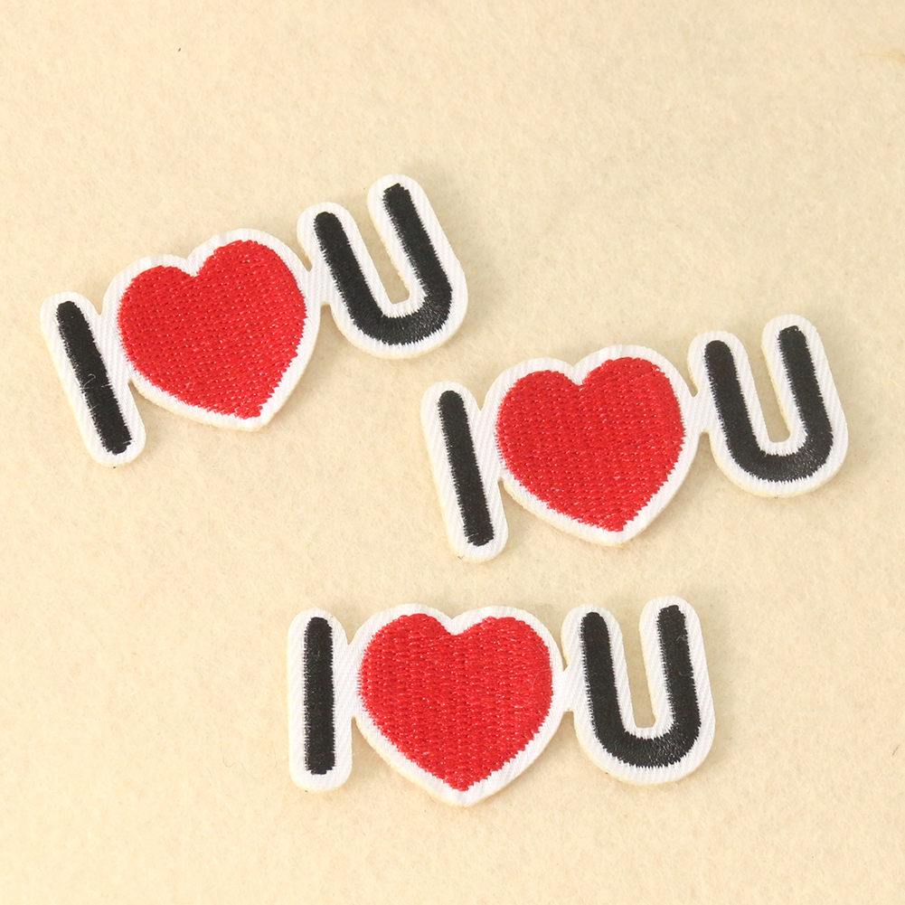 2PCS Kreative Minimalistischen Design Liebe Brief Stickerei Patch Kleidung Tasche DIY Loophole Scrapbooking Zubehör Dekorative Handwerk – Detail 4