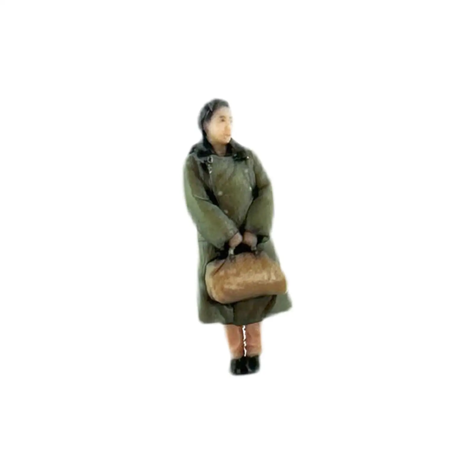 1:64 Wearing Green Coat Figures Desk Decoration Tiny People Model for Photography Props Scenery Landscape Dollhouse Layout Decor