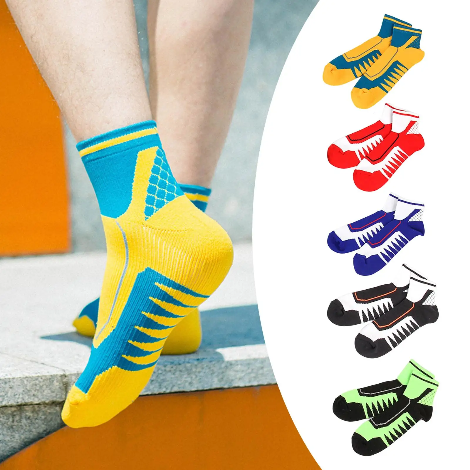 Thick 5 Pairs Men Crew Socks Comfortable Soft Pattern Decorative Warm Athletic Sports Ankle Socks for New Year Soccer Running