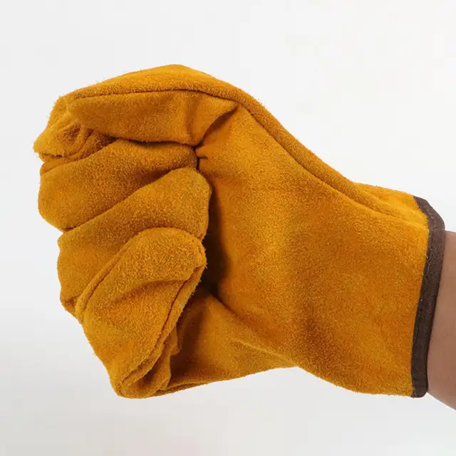 1 paio di guanti di sicurezza per saldatura da giardinaggio guanti da  lavoro antiscivolo da giardino in ecopelle tenere al caldo guanti morbidi  da lavoro all'aperto - AliExpress