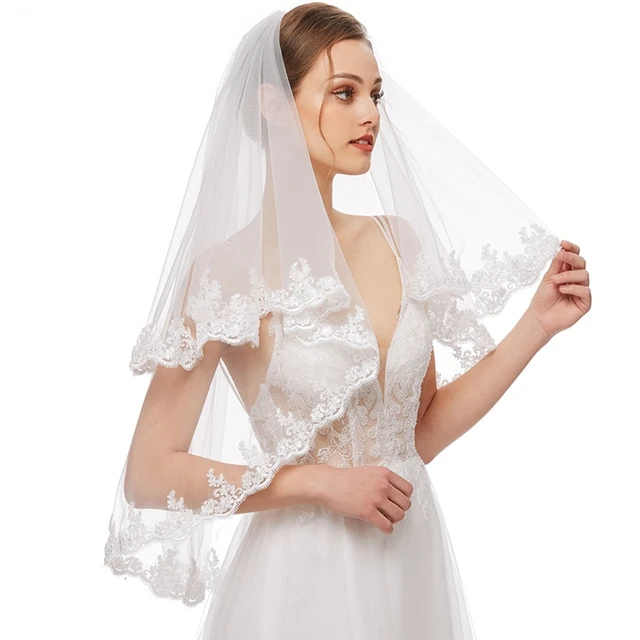 Delicate Lace Tulle Veil