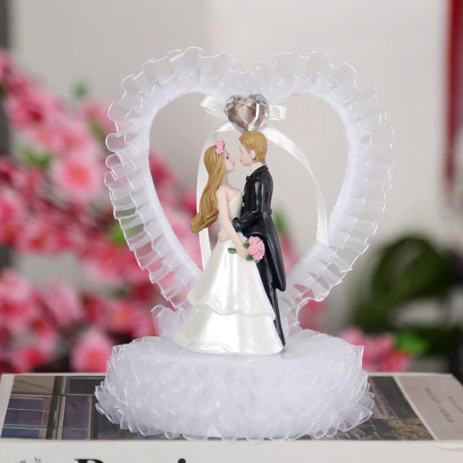 European Creative Cake Ornament Bride and Groom Wedding Souvenir
