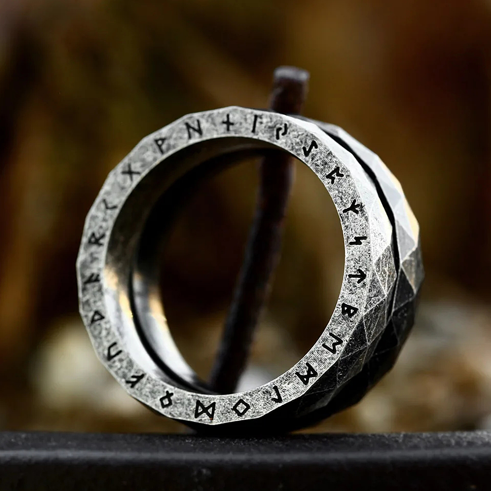 Ragnar Retro Nordic Viking Rune Ring for Men A Unique Costume