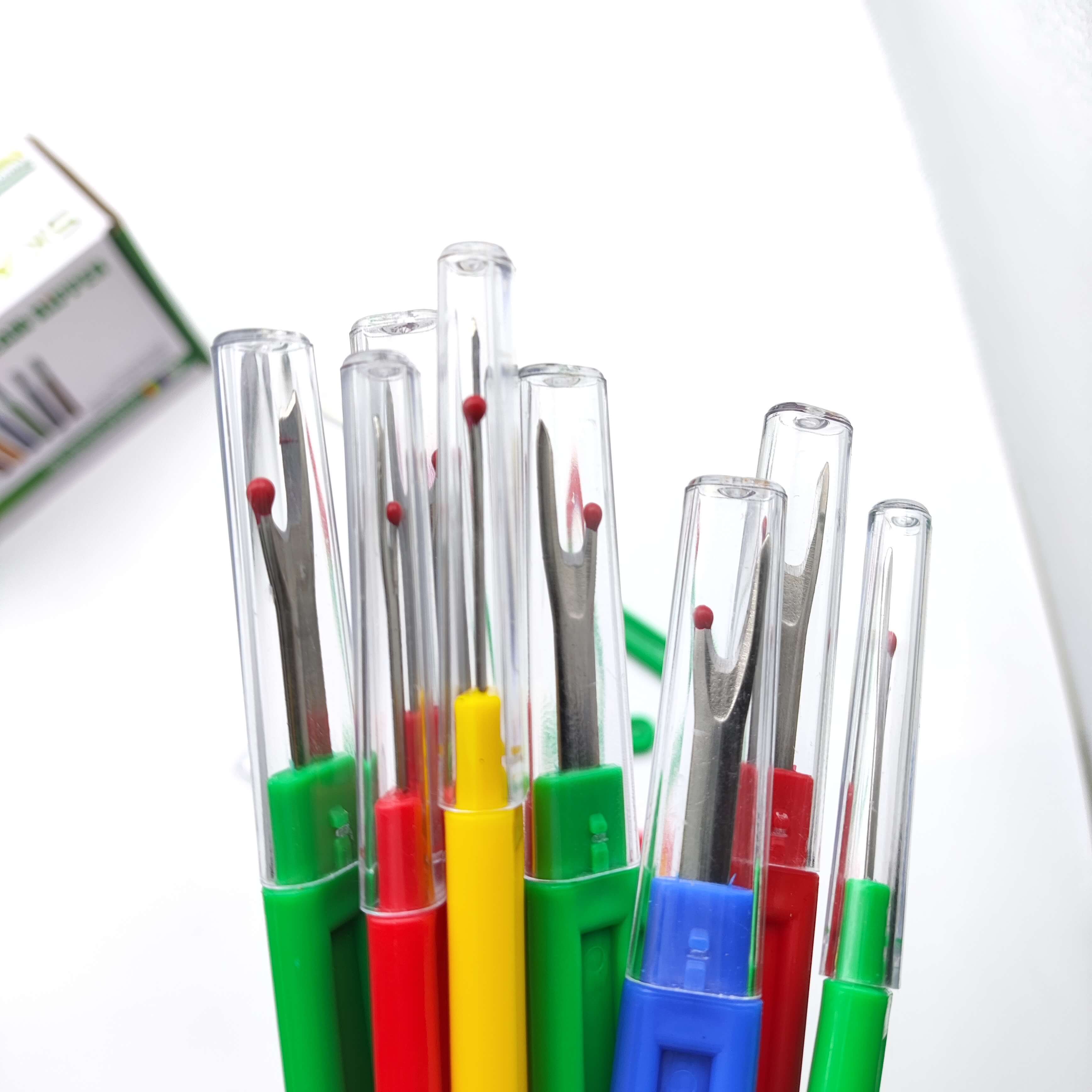 Description Picture 2 of item1/2/4/pcs Sewing Seam Rippers, Small Clothes Tag Remover Seam Rippers For Sewing Crafting Thread Removing