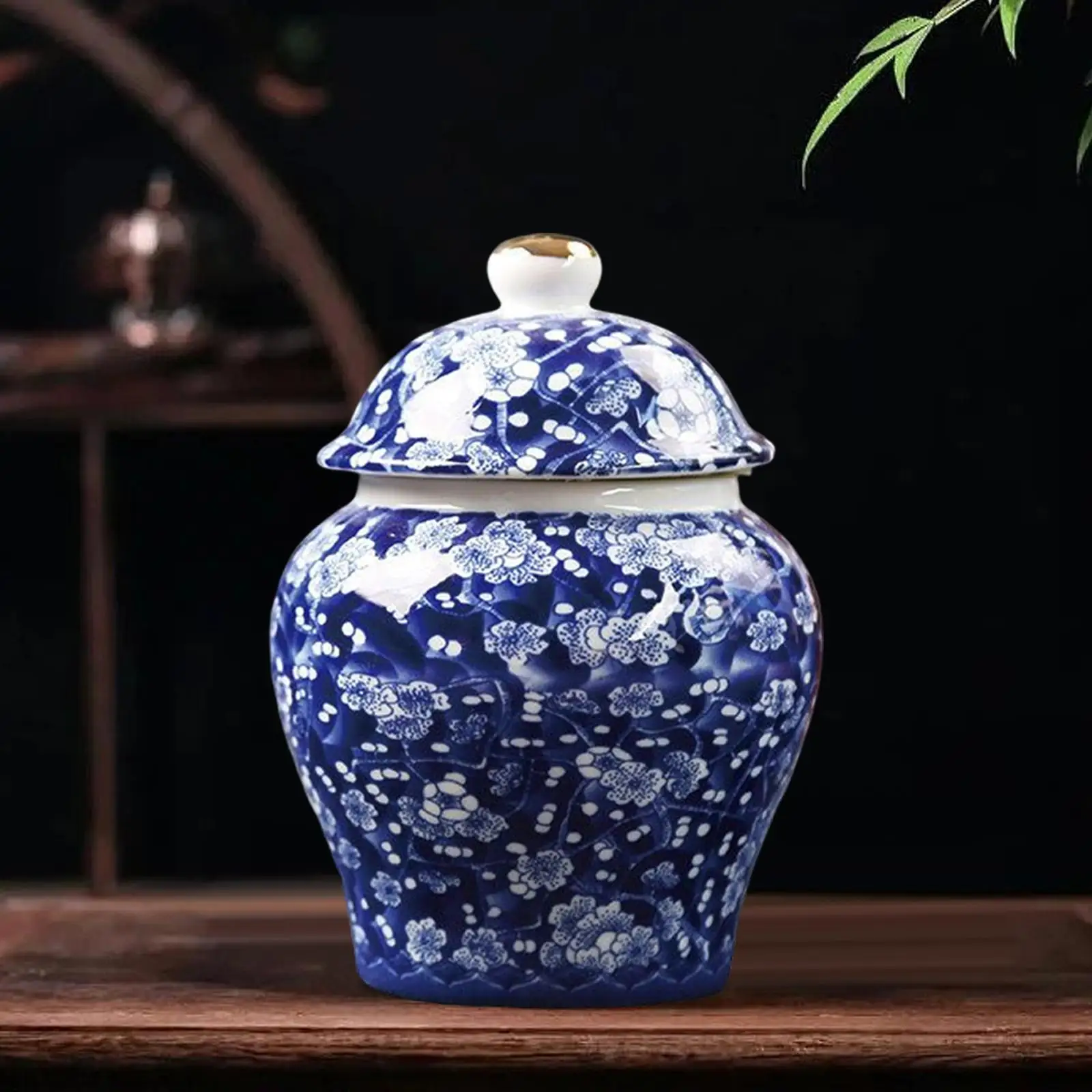 Ceramic Ginger Jar Oriental Style Household Decorative Ceramic Flower Vase Centerpiece Home Decor Accent Traditional Beautiful