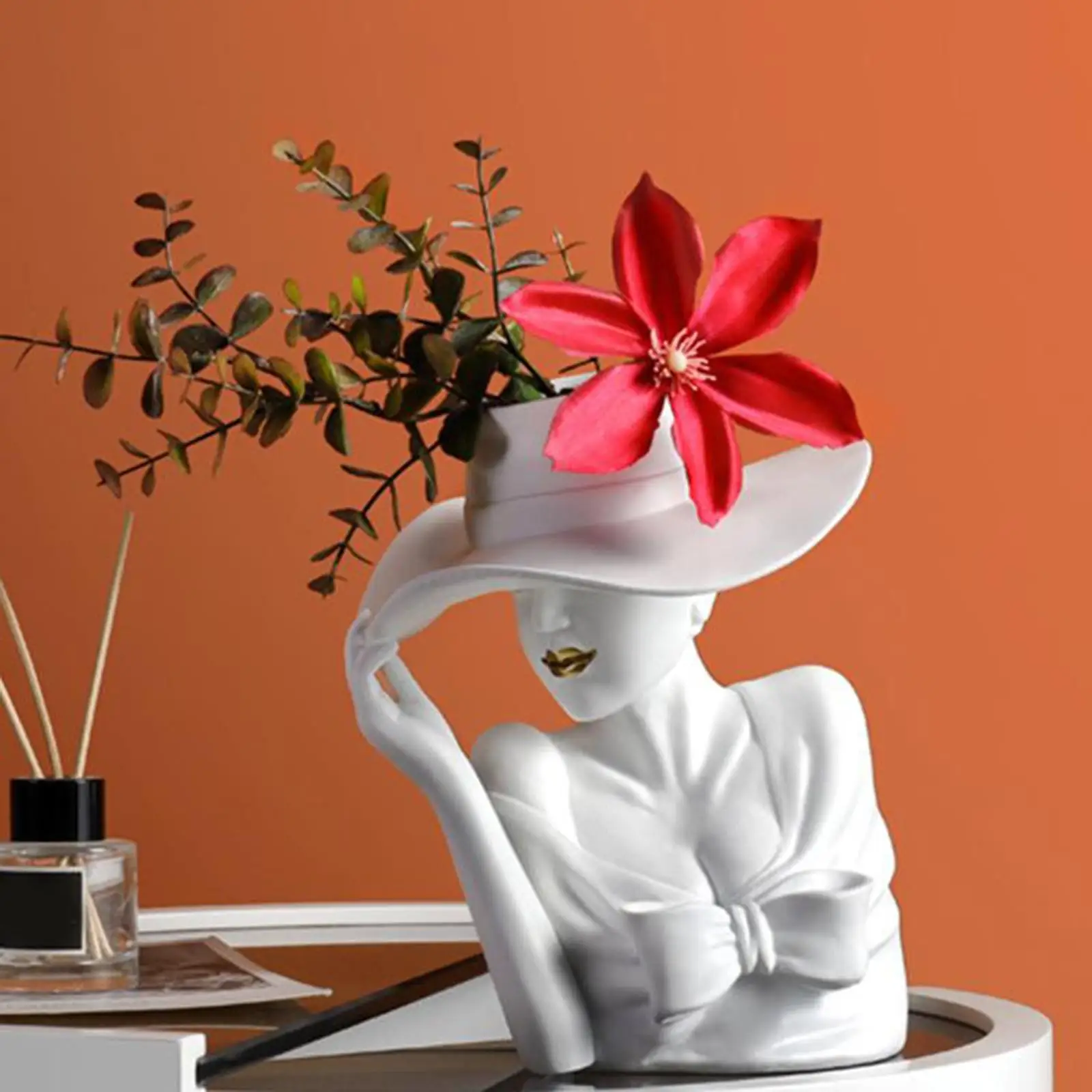 Vases Modern Decorated, Stylish Ladies Pot, Centerpiece Plant Vase,
