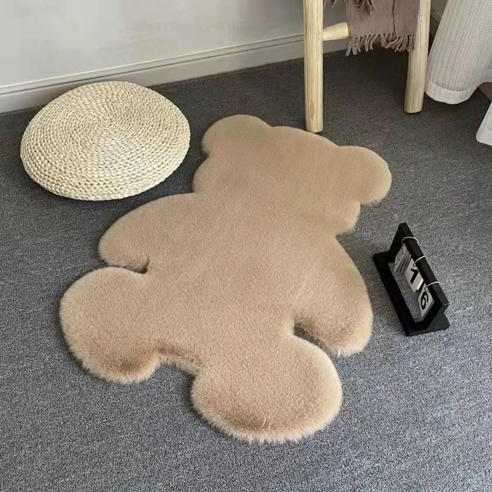 Bear Shaped Area Rugs Easy Clean Floor Mat for Balcony Living Room Kids Room Sofa Decor