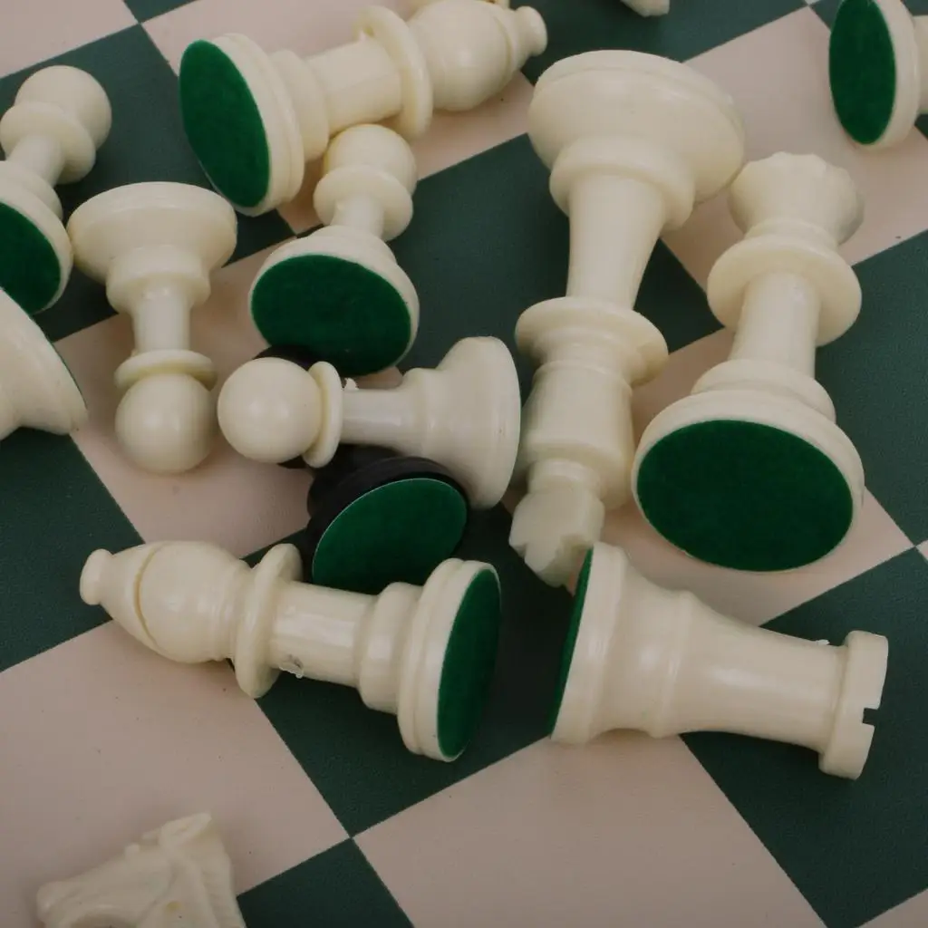 Portable Travel Chess Set Rollin Tubular Box Shoulder Strap S