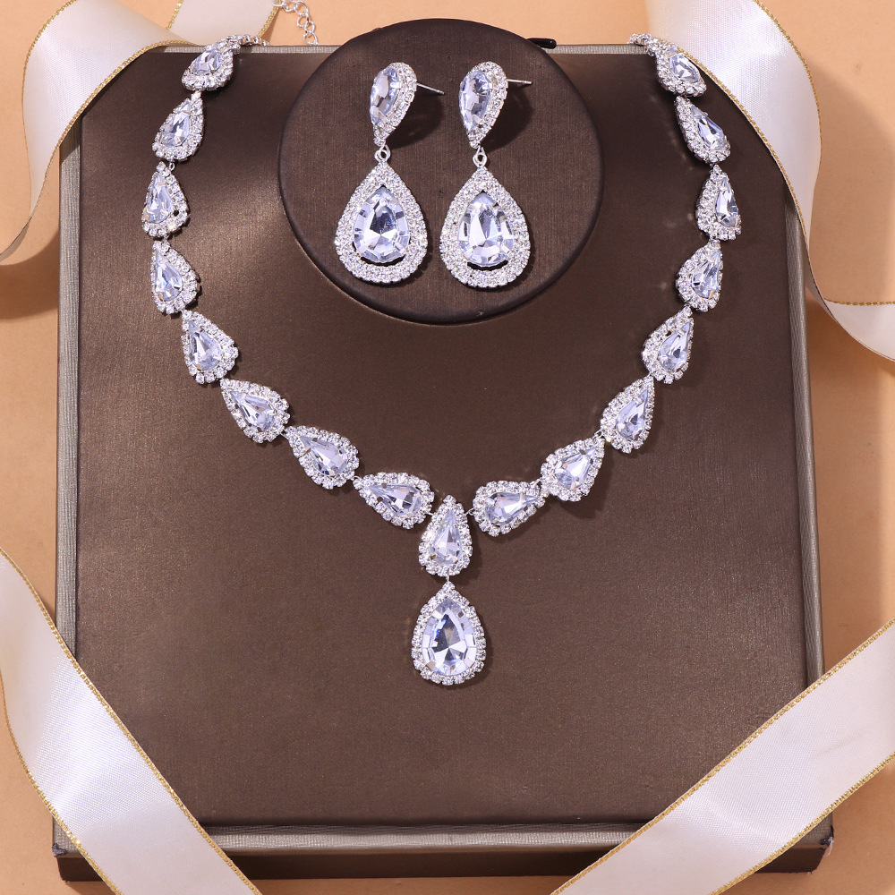 Water Drop Design Imported Necklace Jewelry Set for Women Gold and Silver Color  