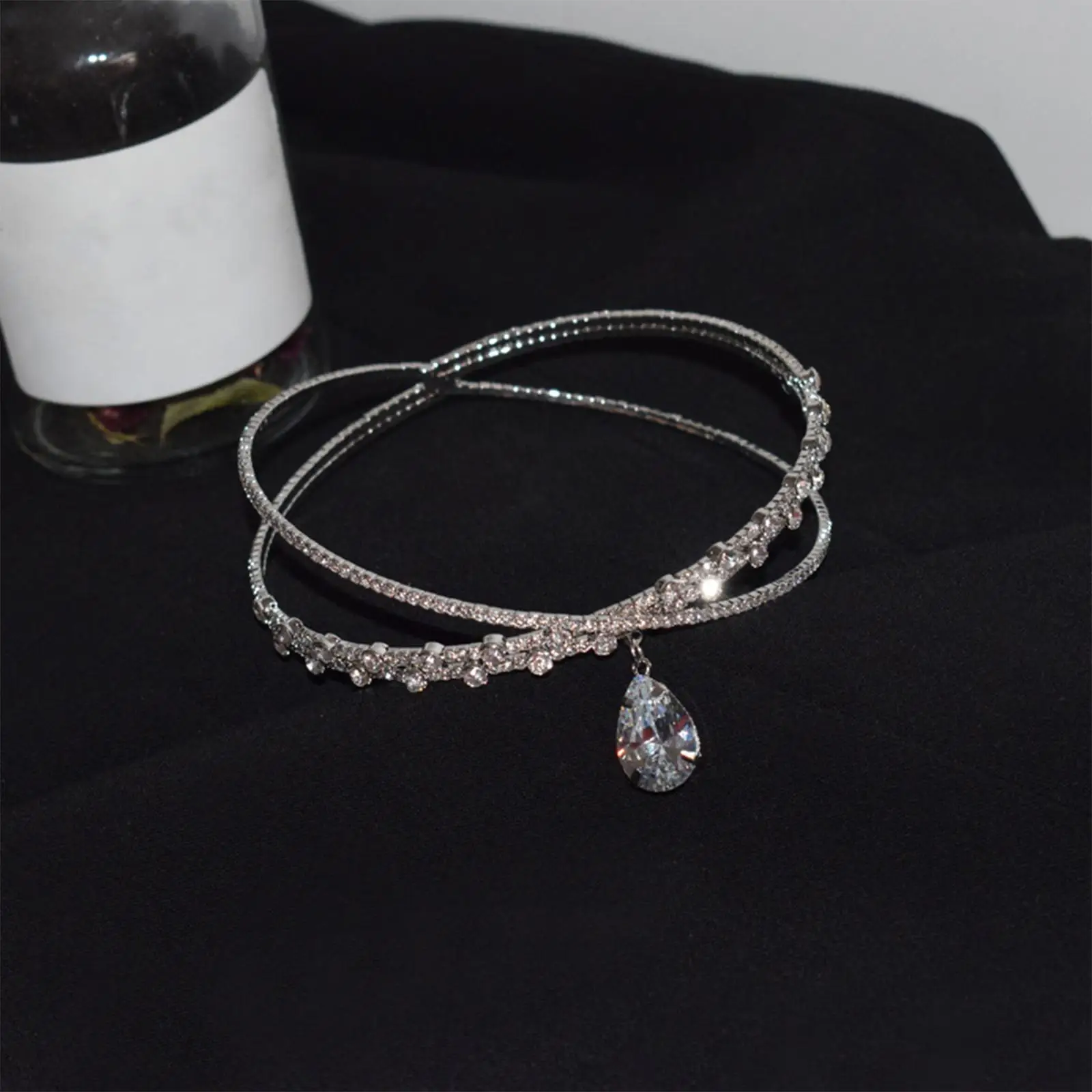 Luxury Choker Necklaces Zircon Water Drop Pendant Headdress Clavicle Chain Neck Jewelry for Nightclub Birthday Women and Girls