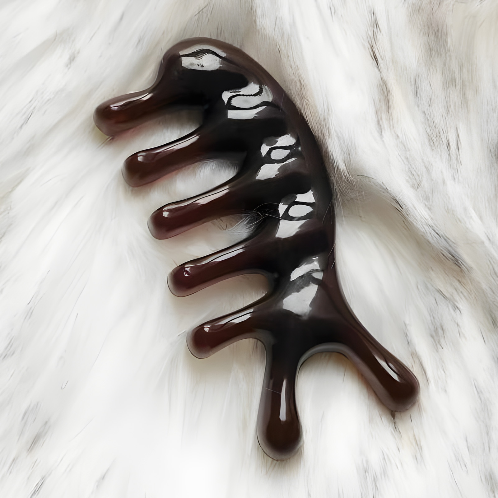 Description Picture 2 of itemWide Tooth Resin Hair Comb Thickened Wide Toothed Body Relax Massage Comb for Head Scalp Facial Body Massage