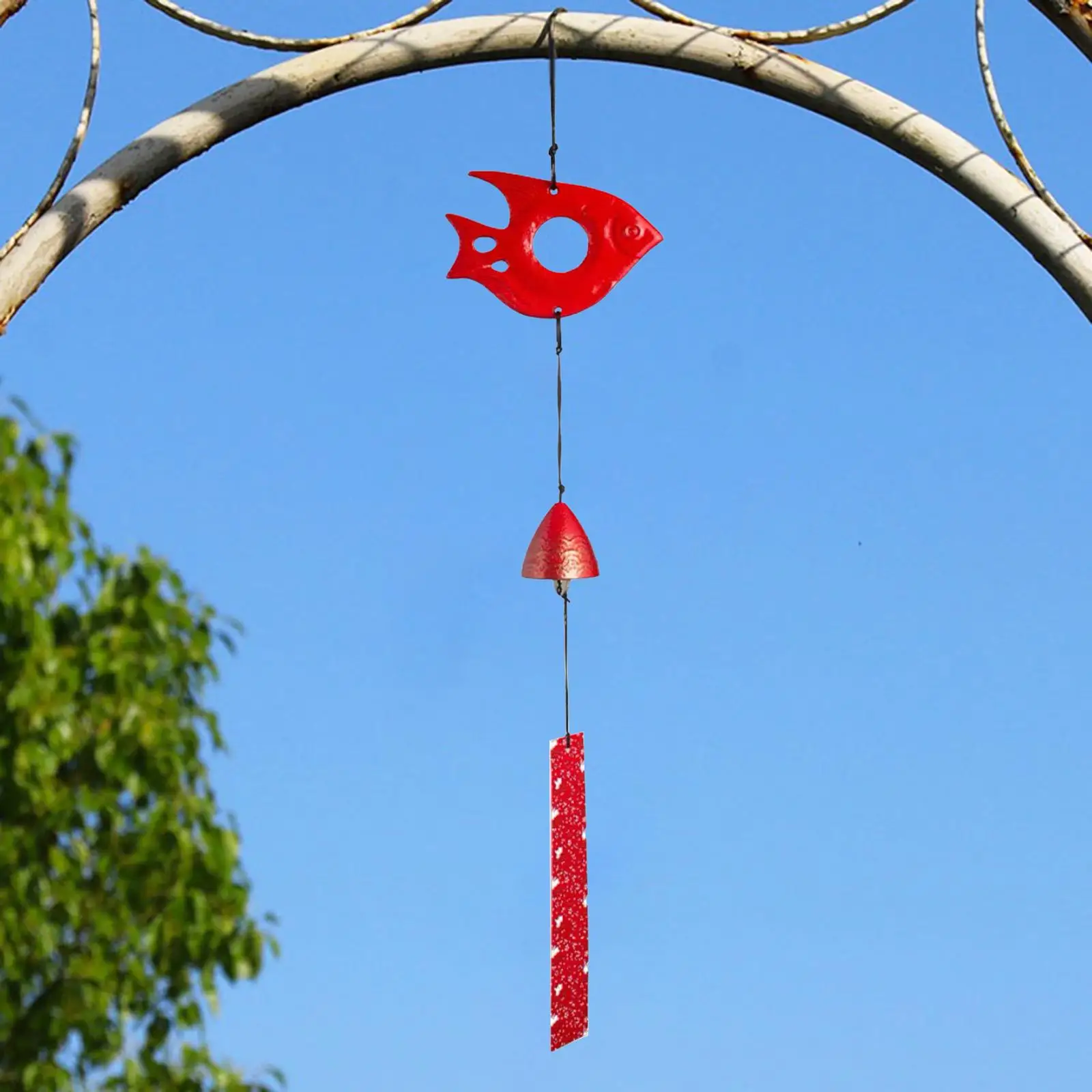 Iron Wind Bells Fish Figure Hanging Windchime Decorative Outdoor Decoration for Outdoor Backyard Outside Windows Ornaments